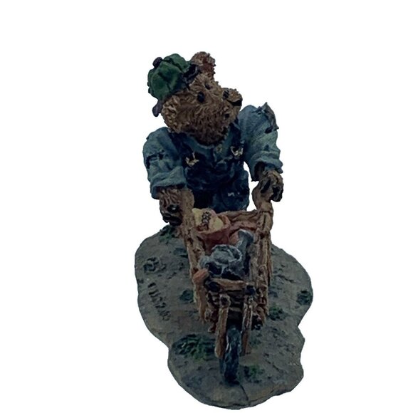 Boyds Town Village “Timmy Ray” Figurine - 2000 - TBC Collectible - Picture 4 of 5